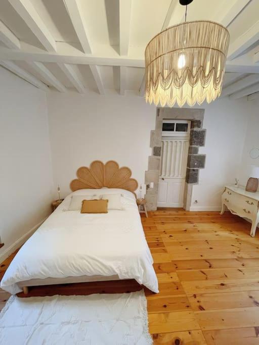 Logis Du Chandelier Le Puy-en-Velay Exteriér fotografie